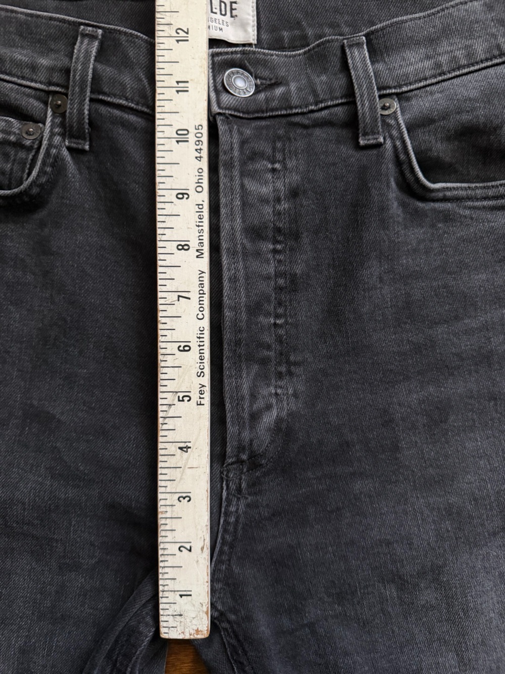 Agolde Nico High Rise Jeans, Washed Black, Size 28 - Picture 8 of 10